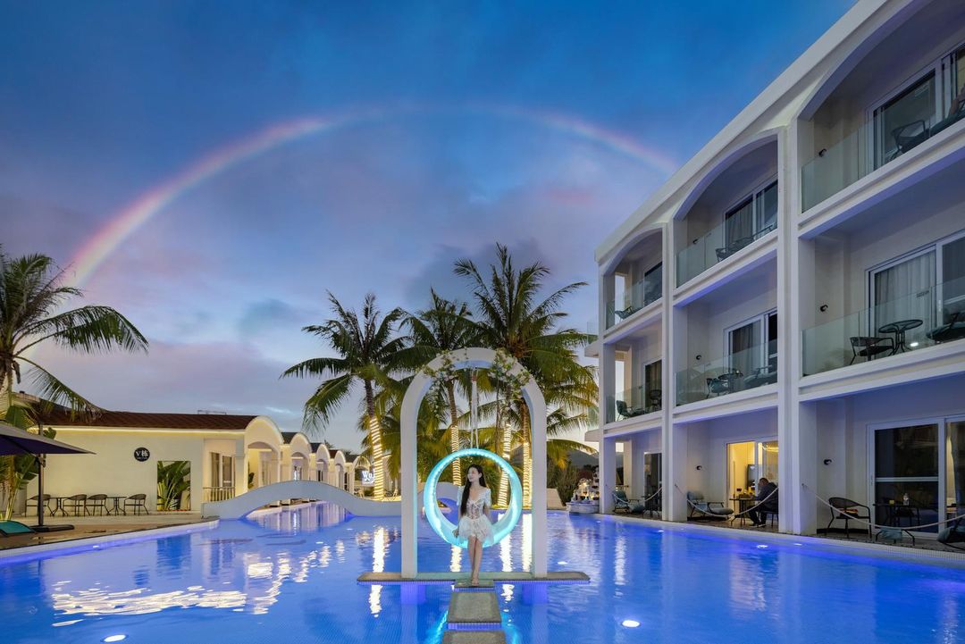 無界 · 空間設計酒店(亞龍灣博後村店)