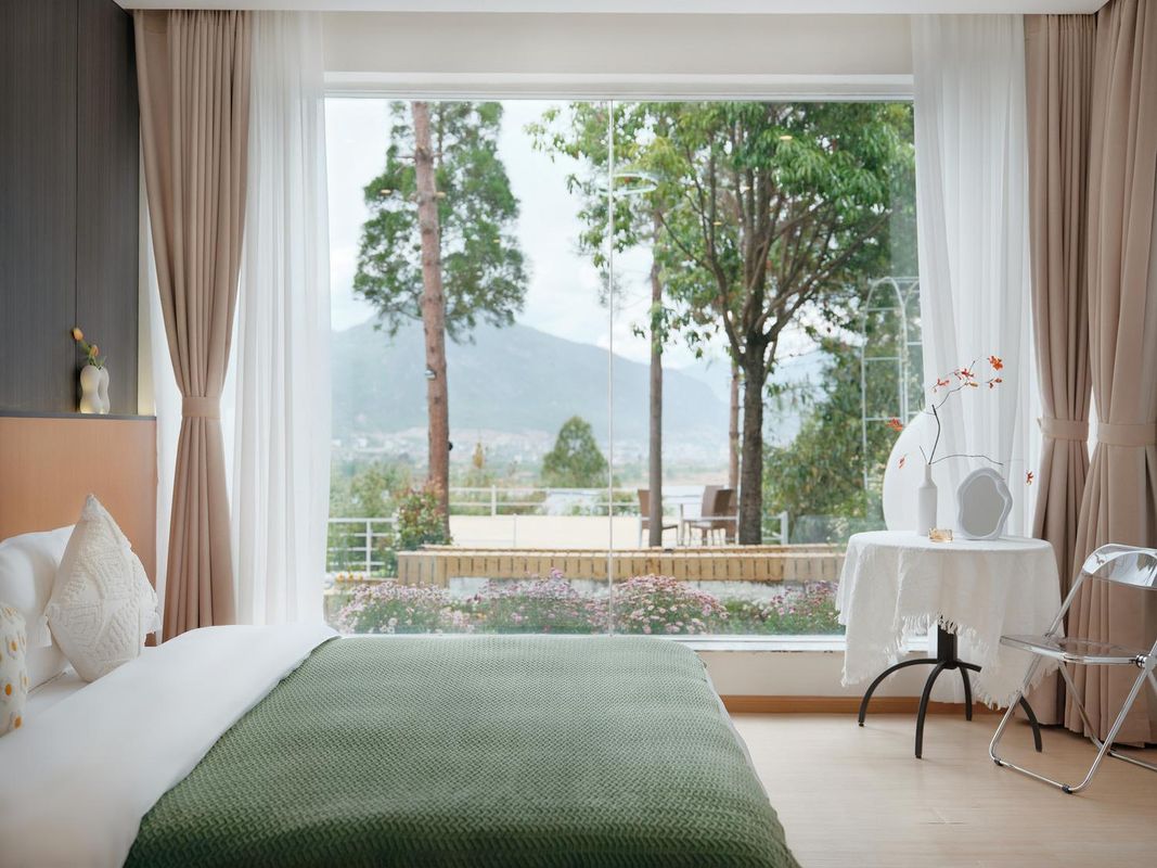 玉龍縣二三裏·客度假民宿