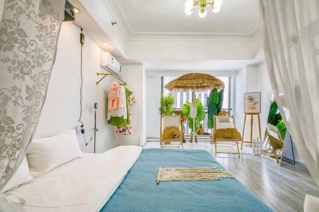 Shiyu Cinema-style Homestay