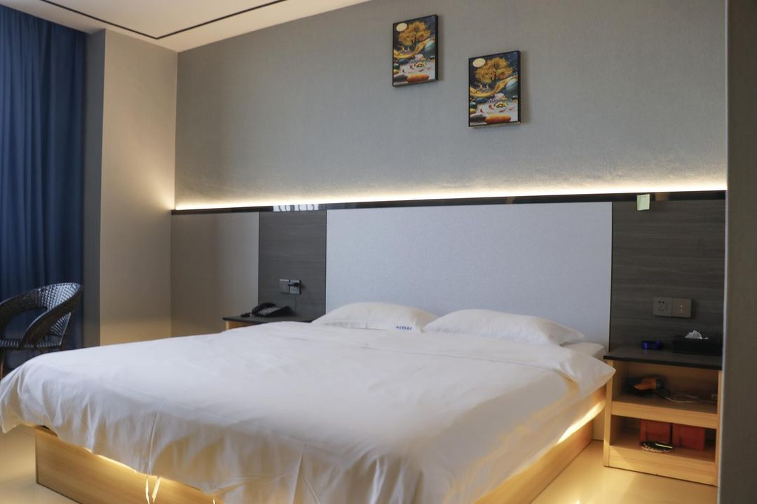 Foshan Jindong Business Apartment