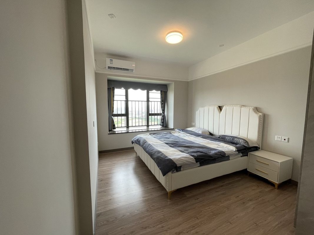 明记公寓(环村北街分店)