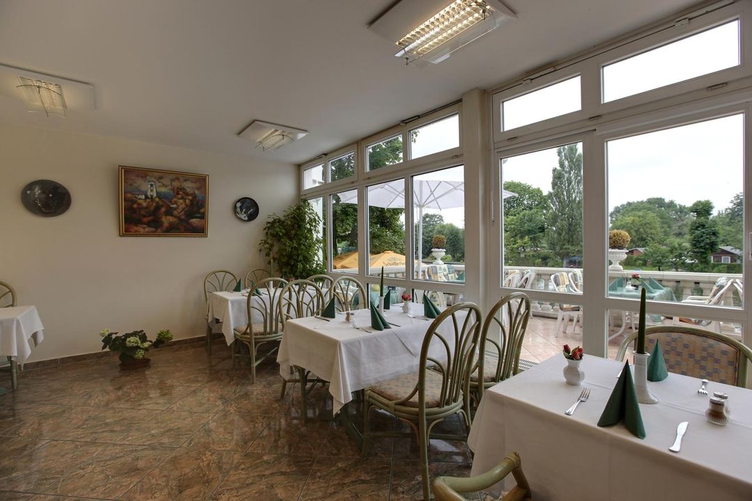 庫勃拉特河畔施普雷酒店