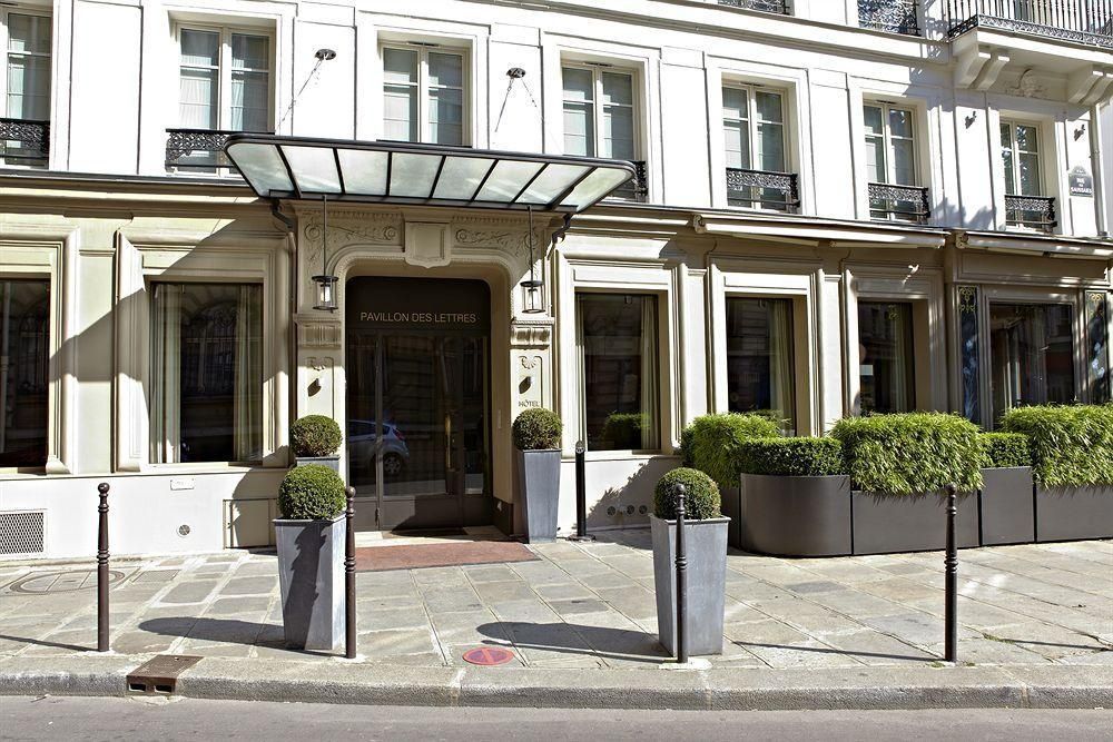 戴斯雷特羅斯小屋酒店