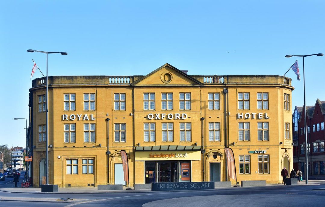 皇家牛津酒店