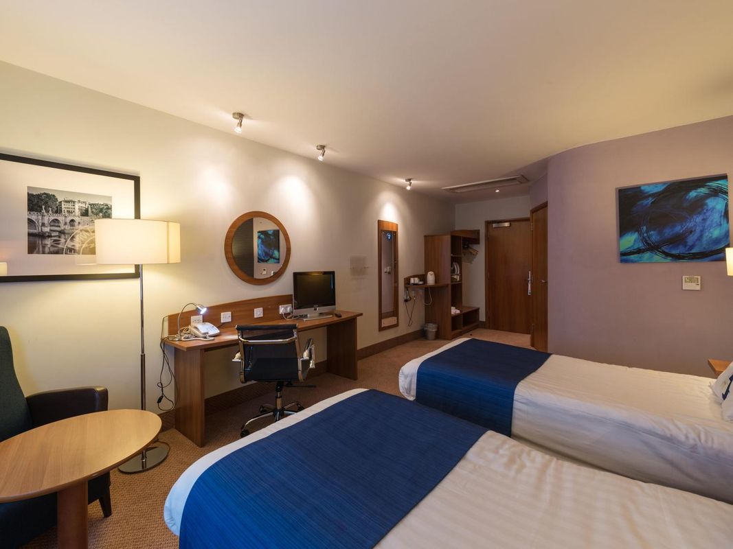 伯明翰星城智選假日酒店