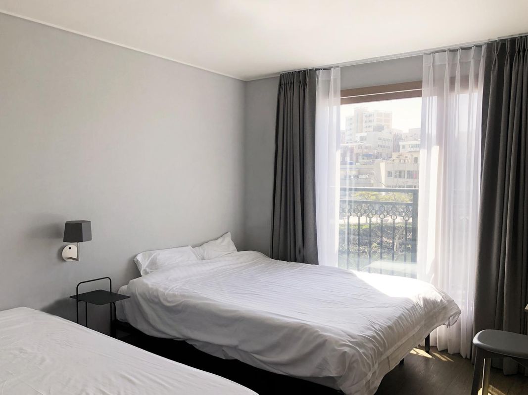 東門牀位收音機旅館