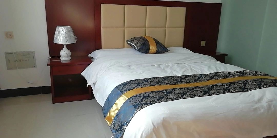 Dongxin Business Hotel