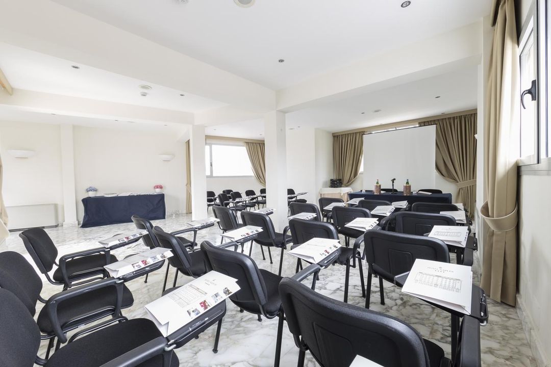 Hotel Naples