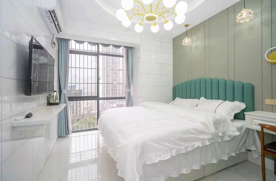 Jintaohong Yiting Hotel