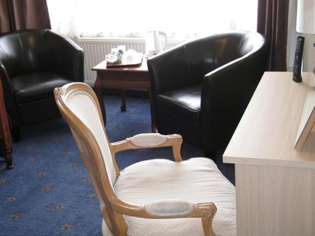 伍德木林黃昏酒店