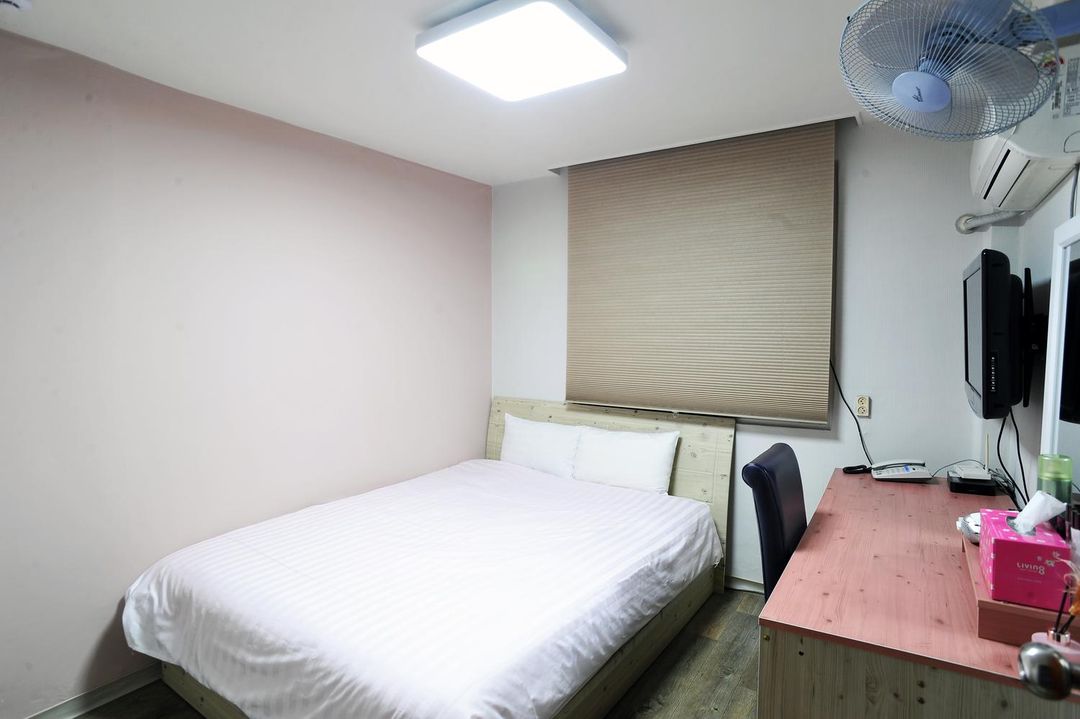 Goodstay Saewha Hostel