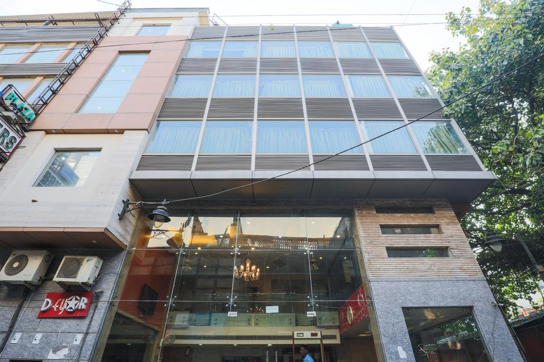 克里希納廣場酒店