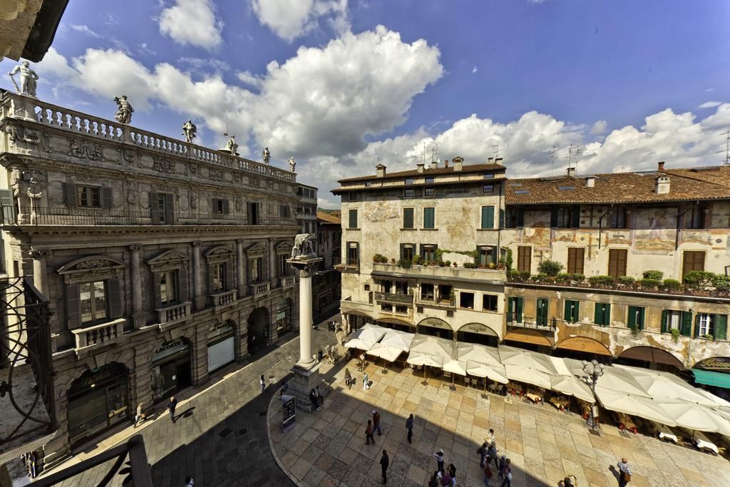 麥當娜維羅納公寓