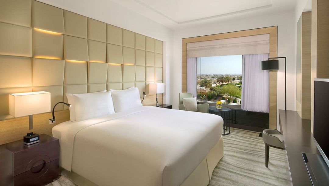 希爾頓逸林酒店-利雅得-阿爾穆羅傑商業門店