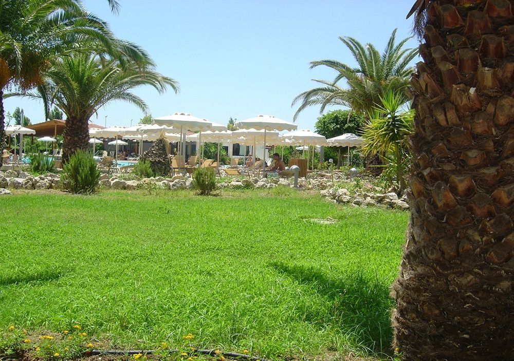 列奧納多克林比亞度假村 - 全包式