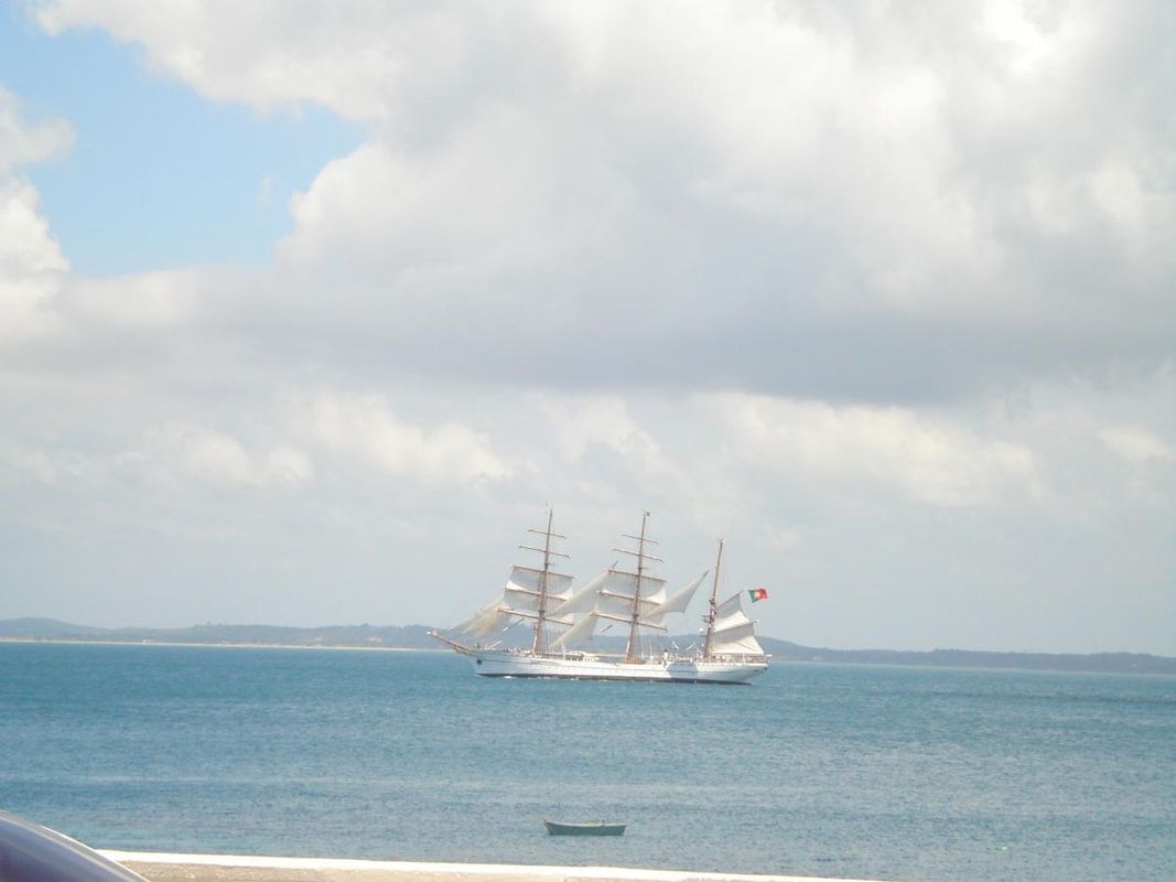 曼格羅莎套房酒店