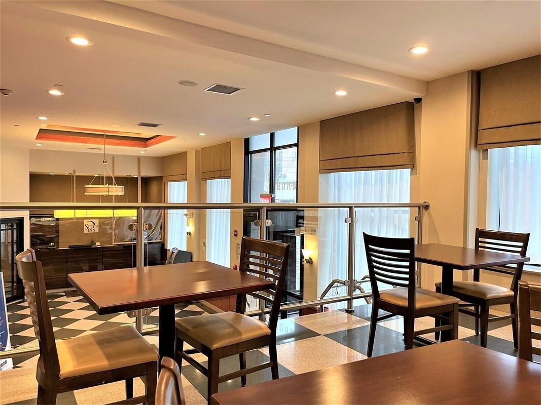 Sleep Inn Long Island City - Manhattan View