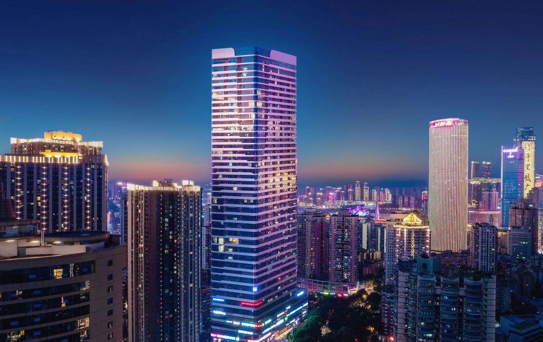 錦鯉酒店(深圳南山荔林地鐵站店)