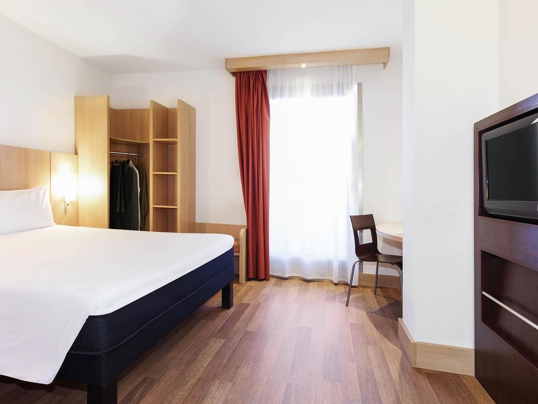 宜必思馬德里中心拉斯班塔斯酒店