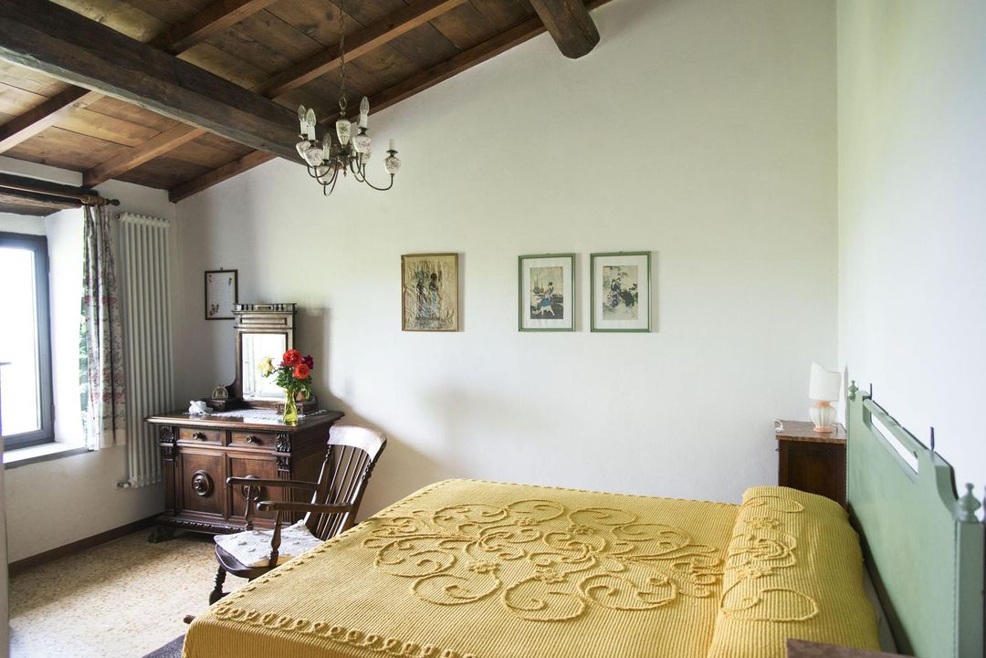 Apartment "le scalette" a Relaxing Oasis Near Florence