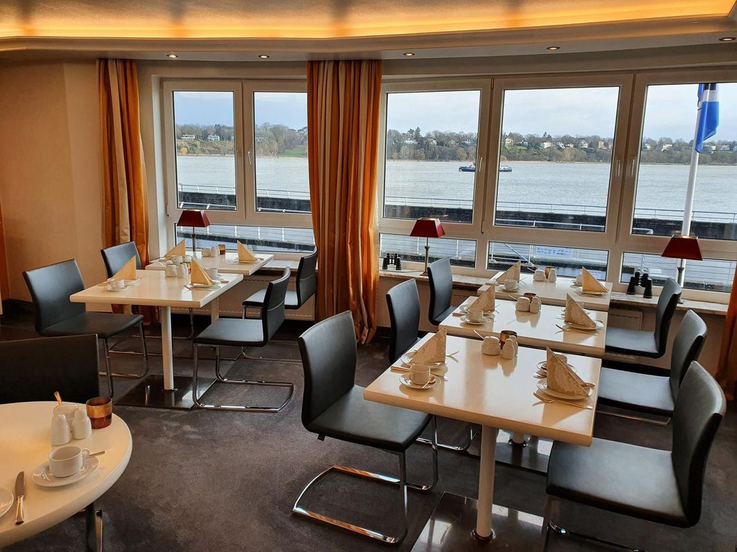 阿姆艾爾布法酒店