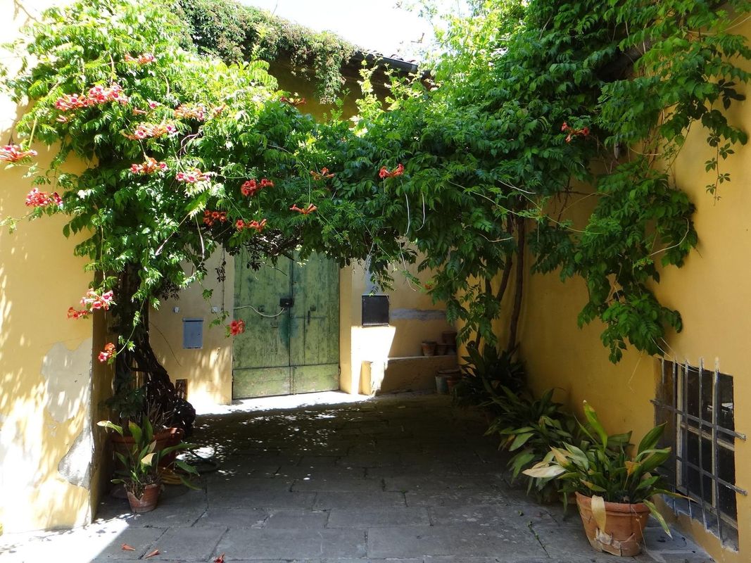 Pian dei Giullari Suite