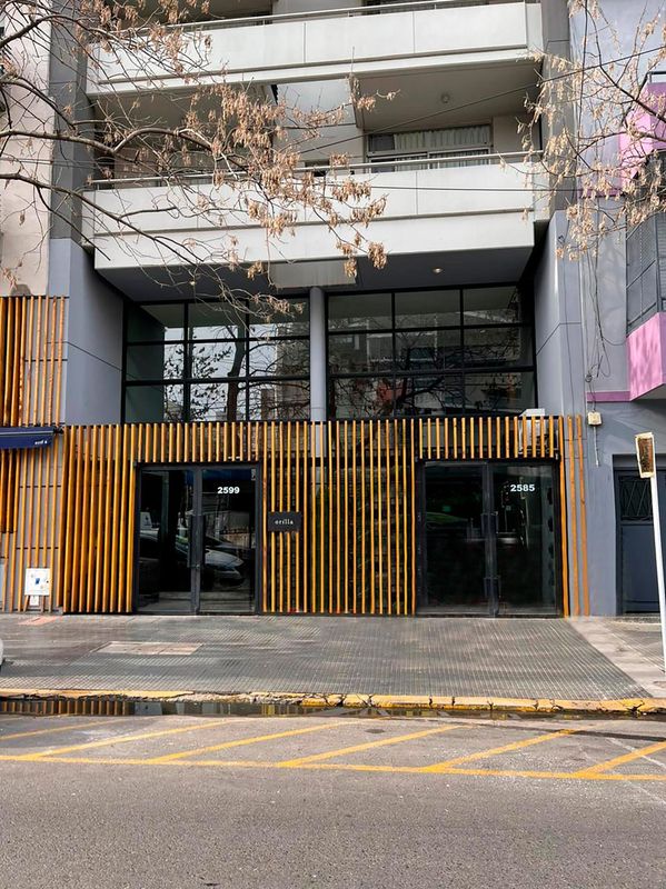 蒙塔內塞斯高端公寓