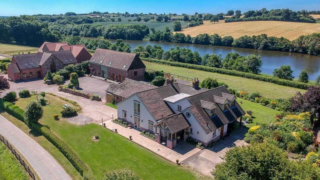 The Dinney Holiday Cottages