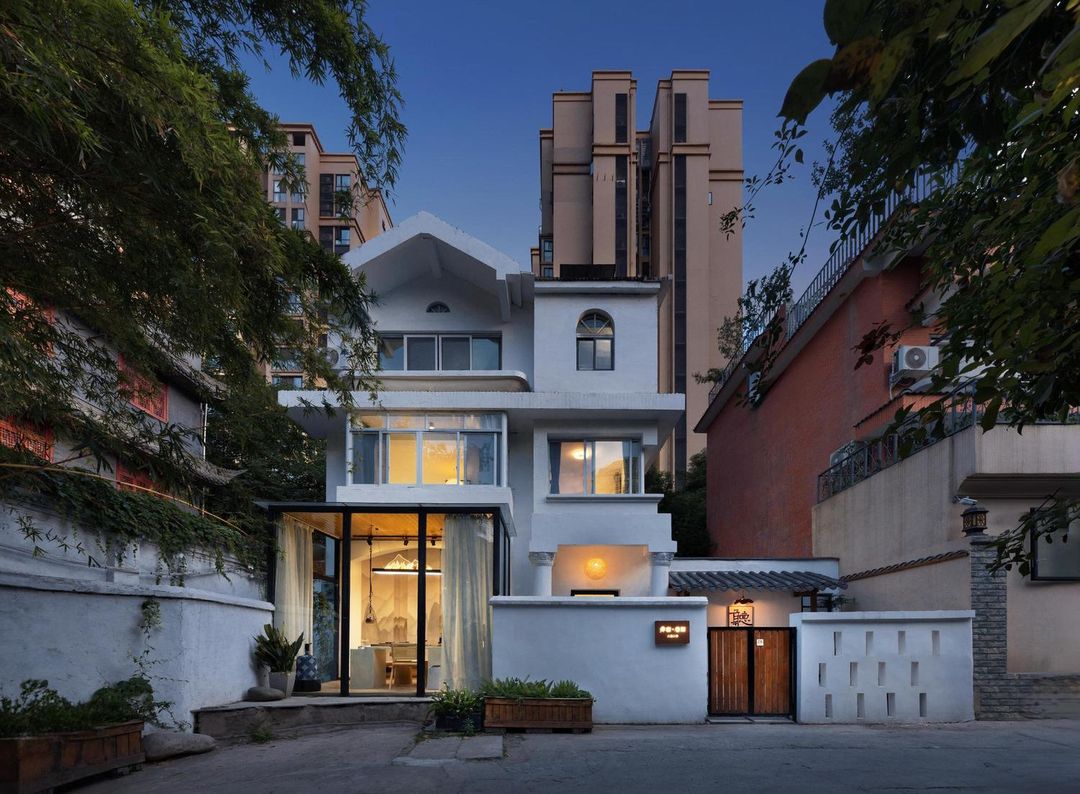 非宿藝舍城市別墅(成都杜甫草堂龍爪堰地鐵口店)