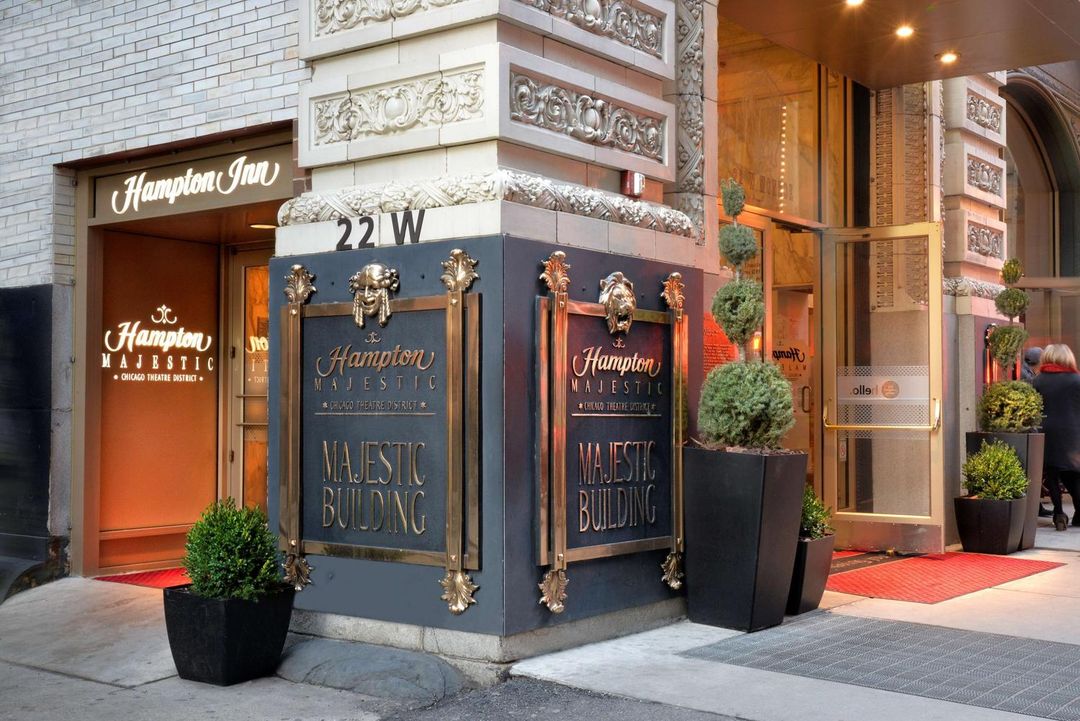 美琪芝加哥劇院區歡朋酒店