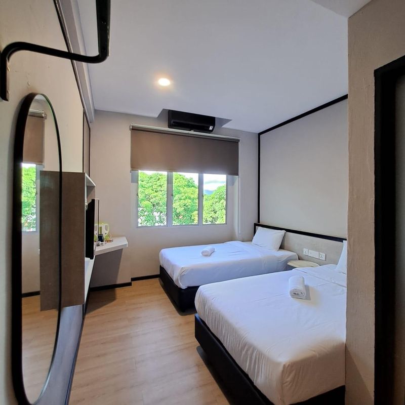 C HOTEL