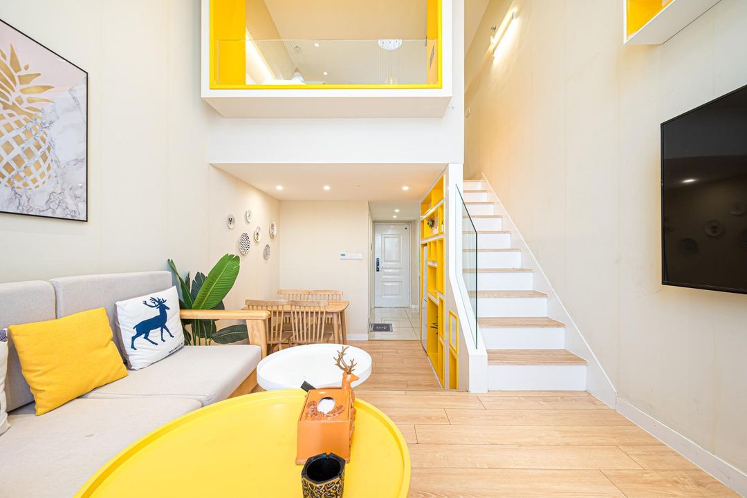 Xingmeng Loft Audio and Video Apartment (Nanjing University of Technology Hongyuecheng Branch)