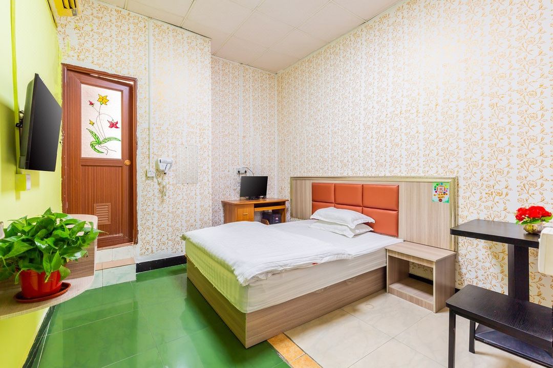 Shunde Ronggui Happiness Home Homestay (Jianye West Road)