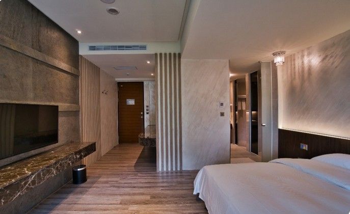 TAIHE SUN AND THE MOON HOTEL