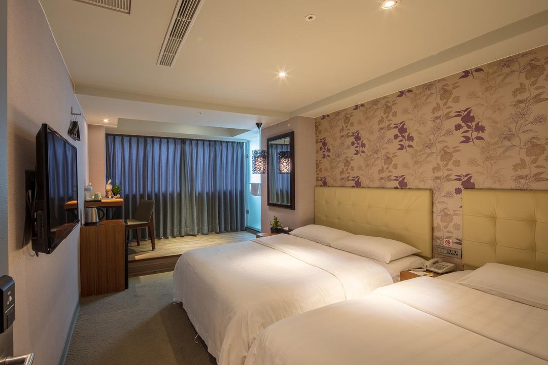 悠趣旅店-小巨蛋館