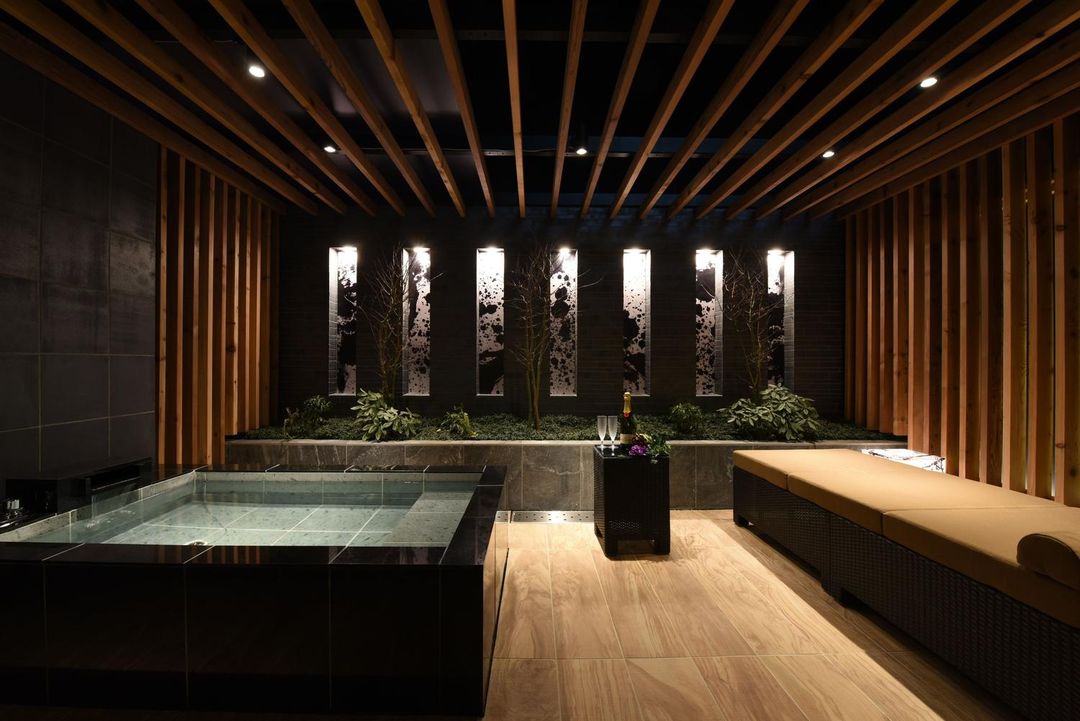 紐約飯店 - 限成人