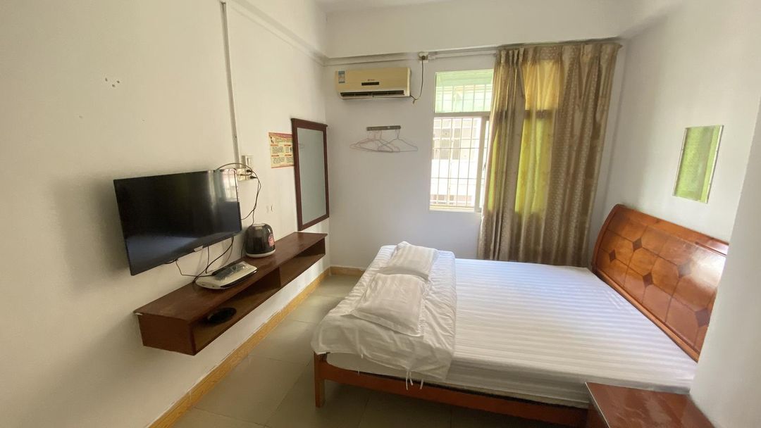 Lvqing Hostel (Shenzhen No.1 branch)