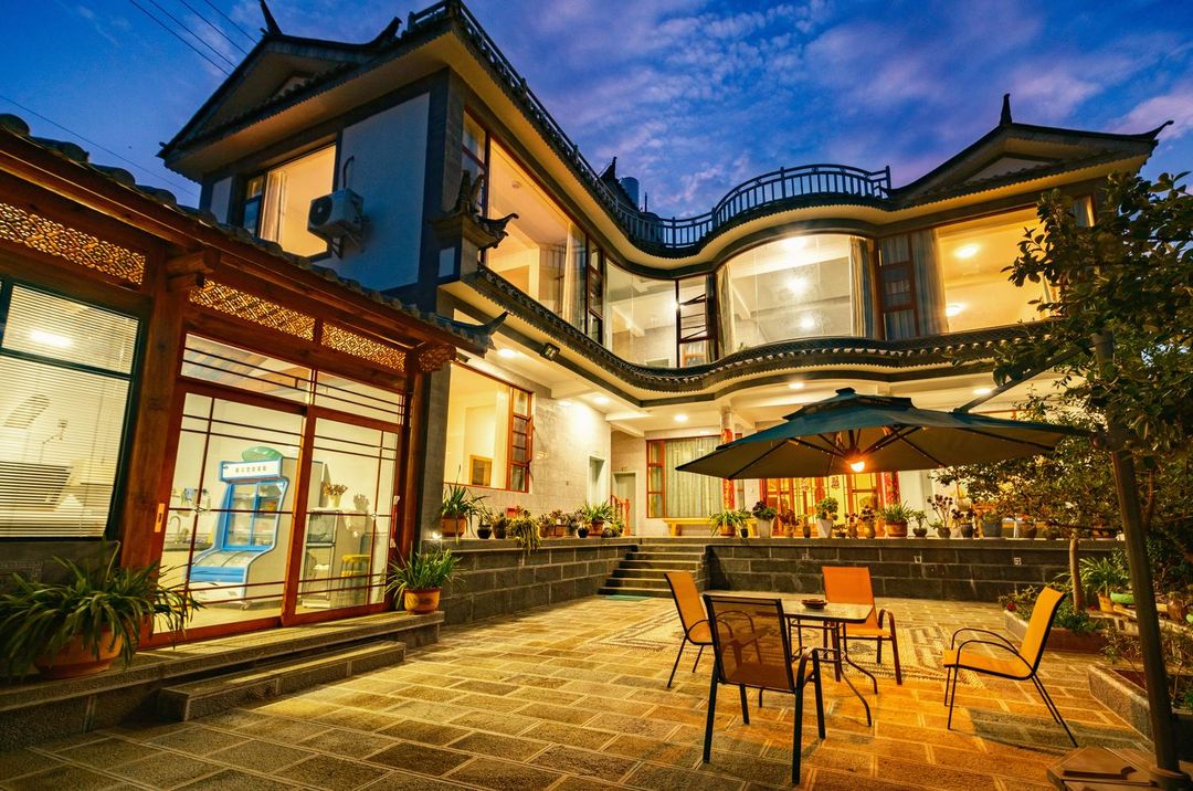 鄉里驛棧精品民宿(麗江三義機場店)