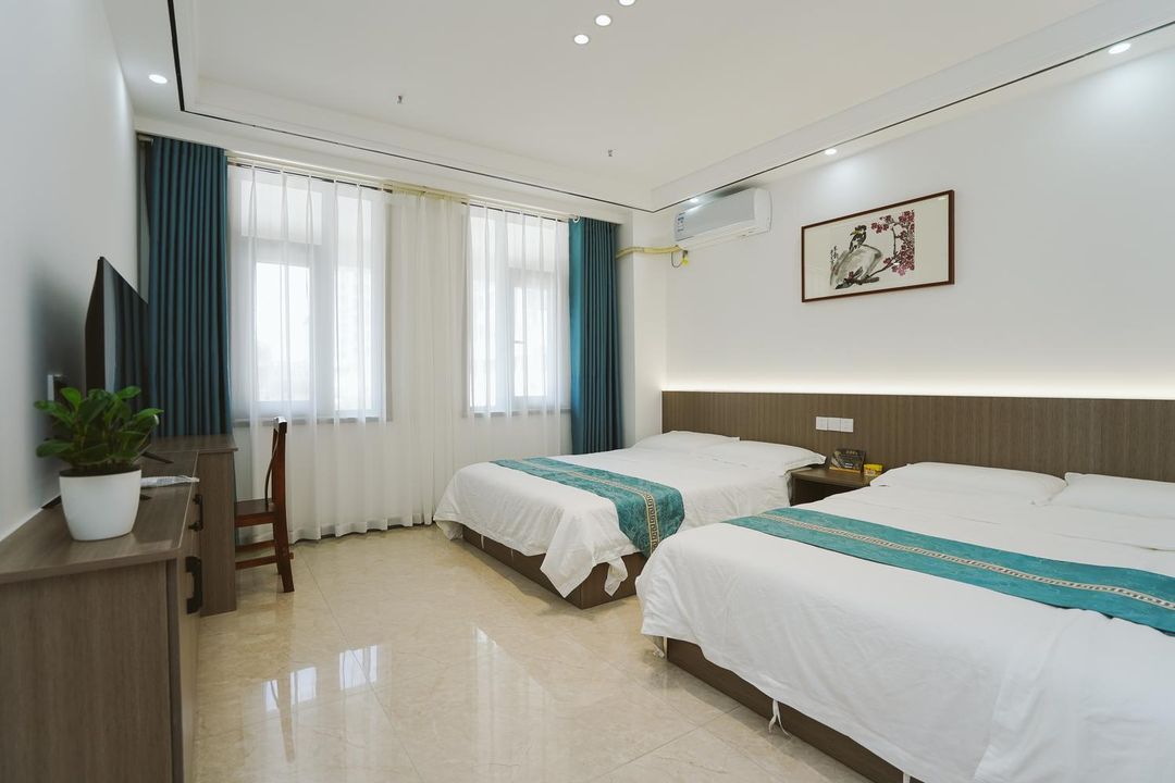 Rizhao Ren Zai Lü Tu Homestay Hotel
