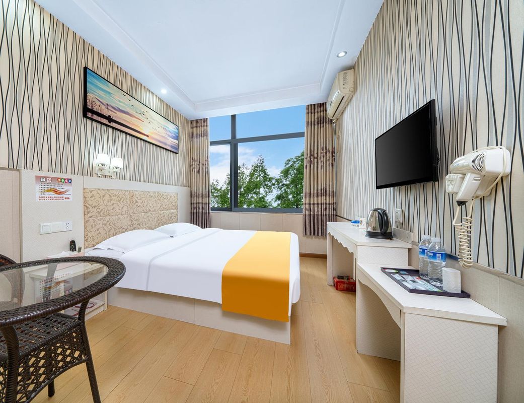 Fulong Express Hotel Wuhan Huazhong Agricultural University