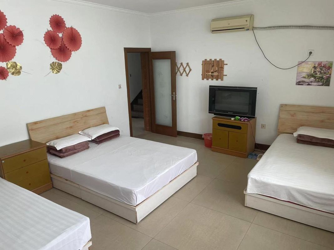 日照小巷人家菜馆客房