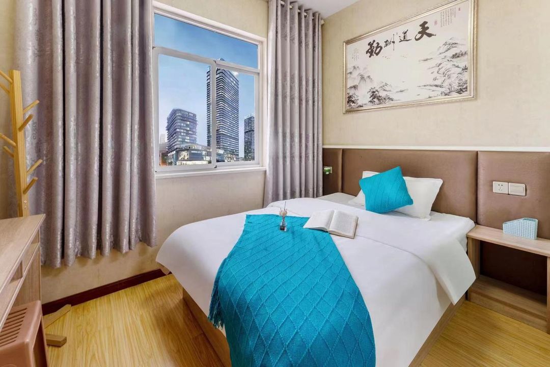 Xinpengyuan Hotel (Wuhan Tianhe Airport)