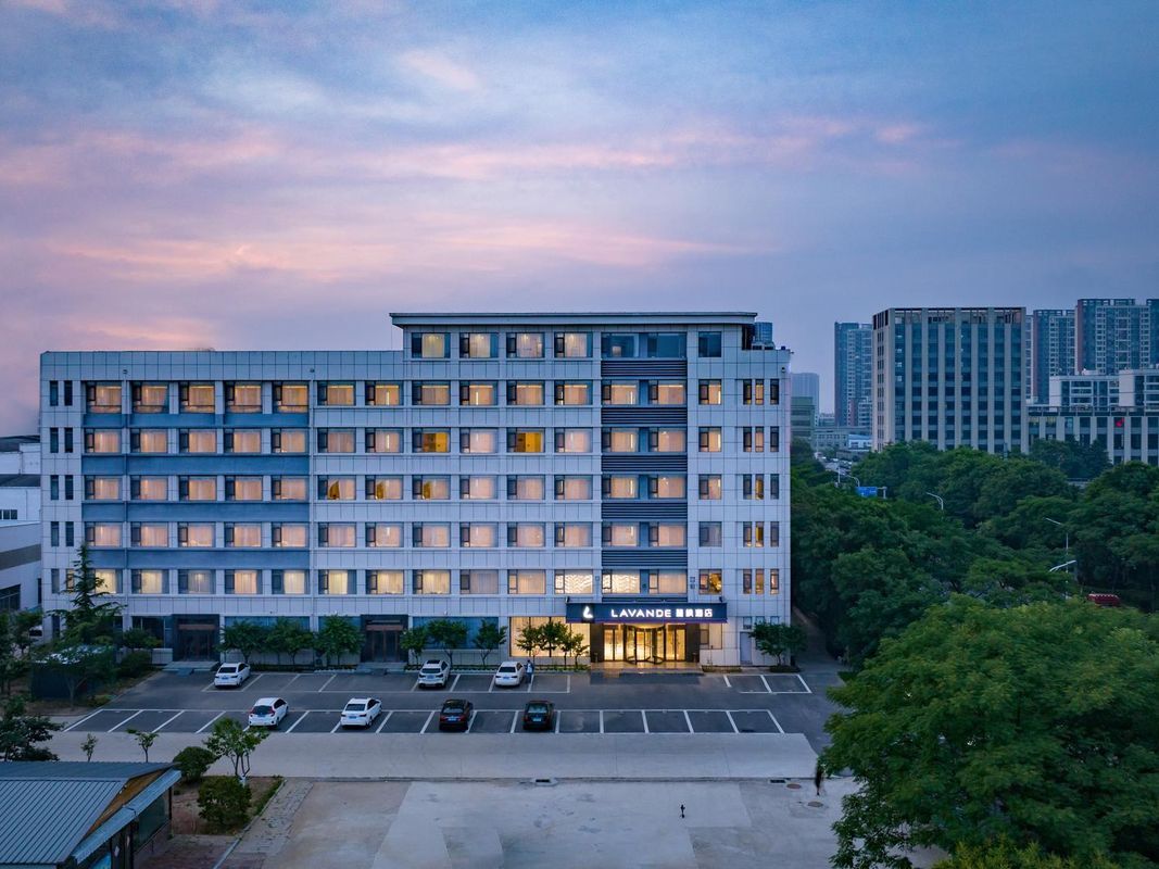 麗楓酒店(青島黃島區政府世界博覽城店)