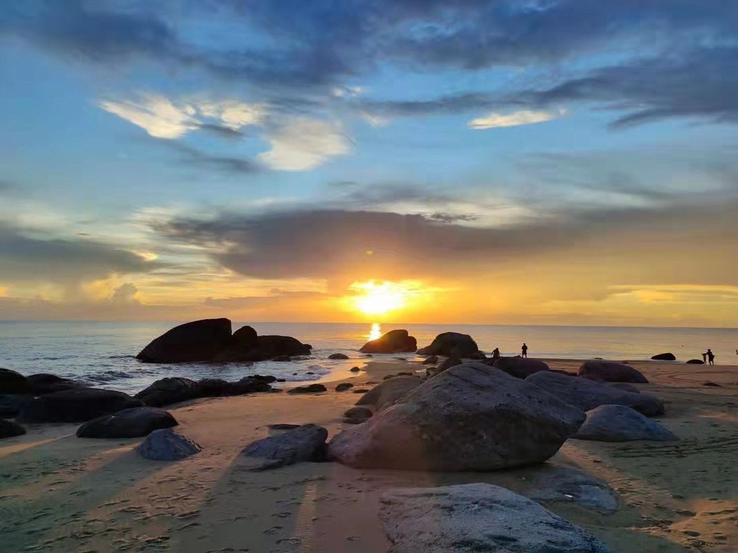 三亞角頭灣崖海民宿(角頭灣店)