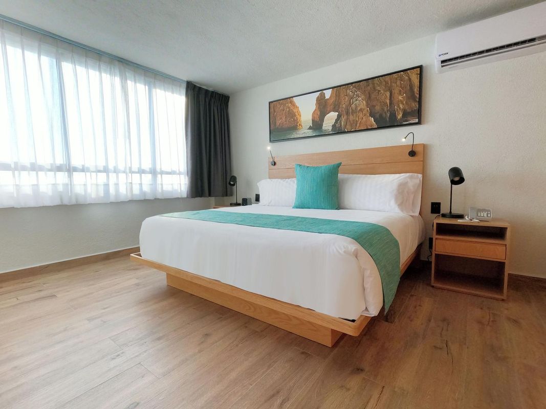 日巖套房酒店式公寓