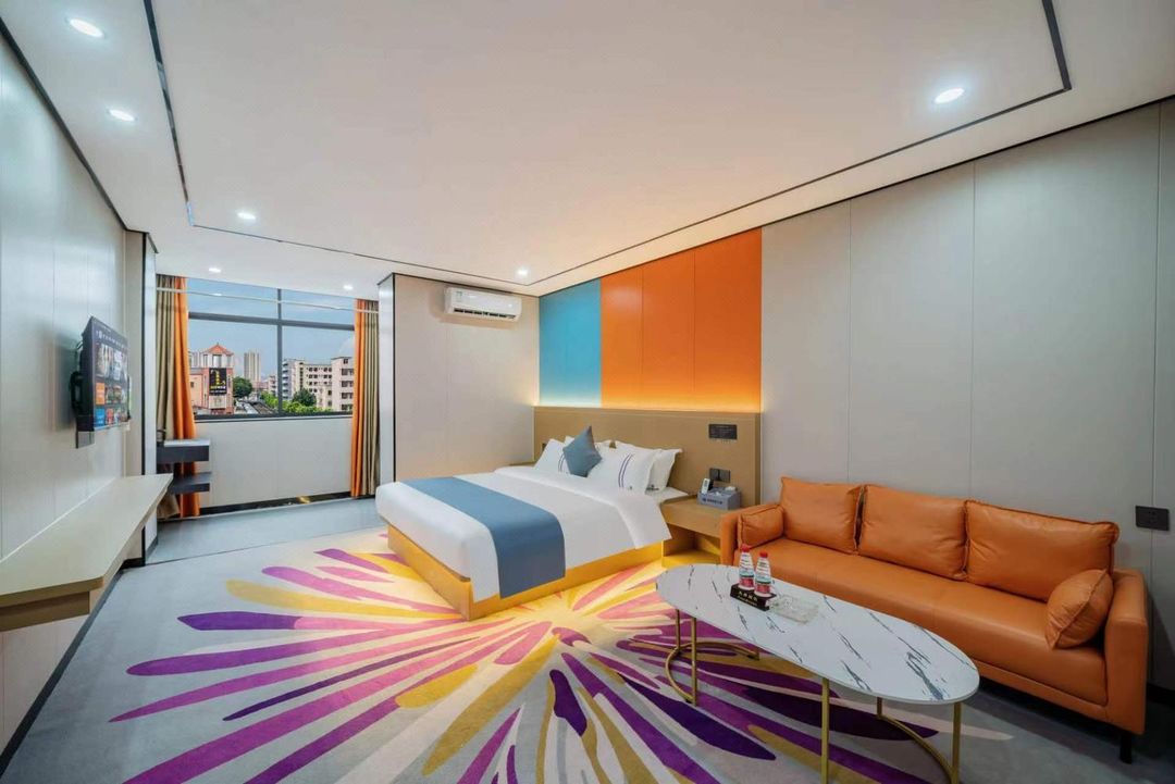 Pinshang Hotel Apartment (Dongguan Shiqi Jinhao Commercial Pedestrian Street)