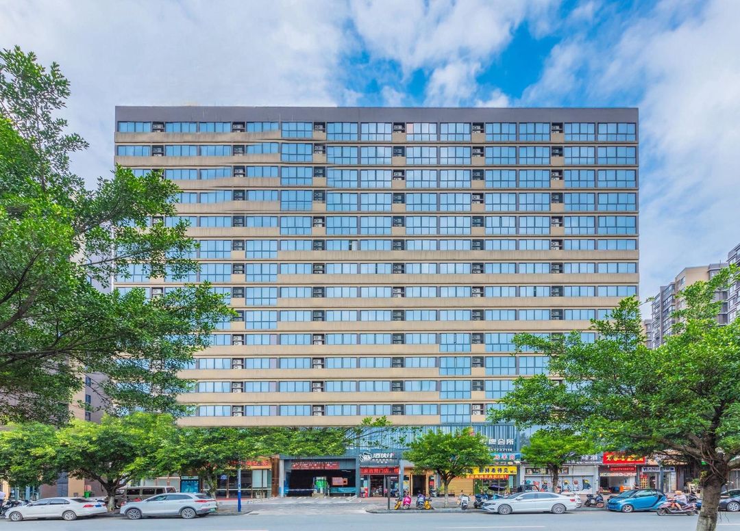 雲酒店(桂林七星會展萬達店)