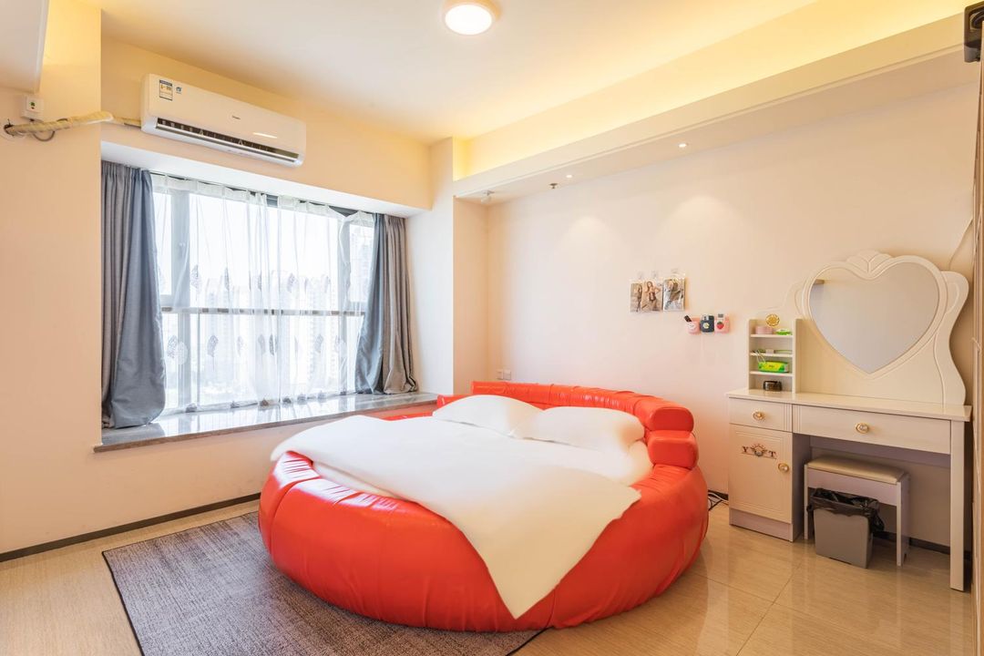 Langfang Jade Yuting Lovers Theme Apartment