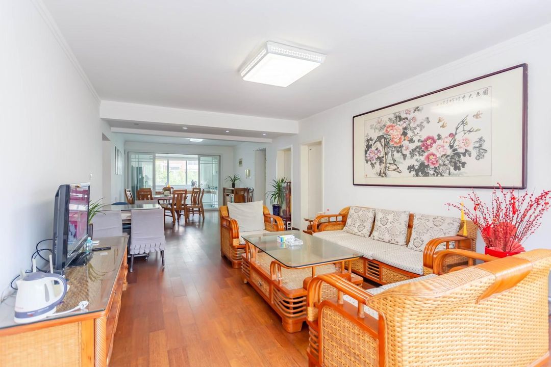 Guanhai Lanting Cuiyuan Scenic Homestay (Rizhao Antai Ocean Aesthetics Center)