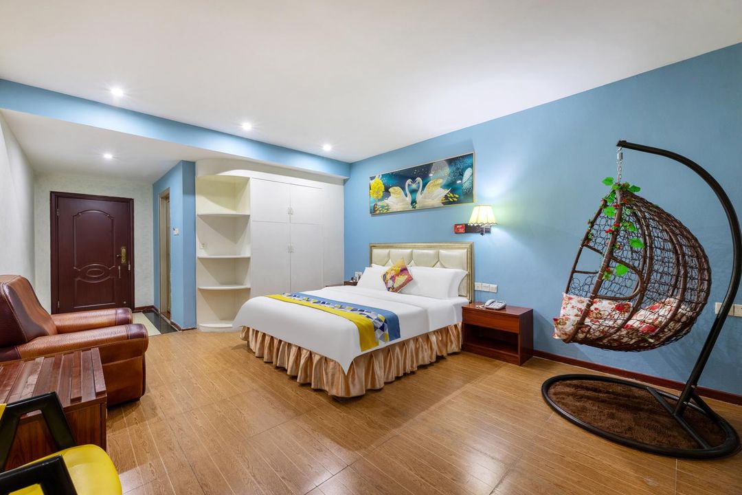 Dongguan Xinyi Business Hotel (Xingtai Academy)